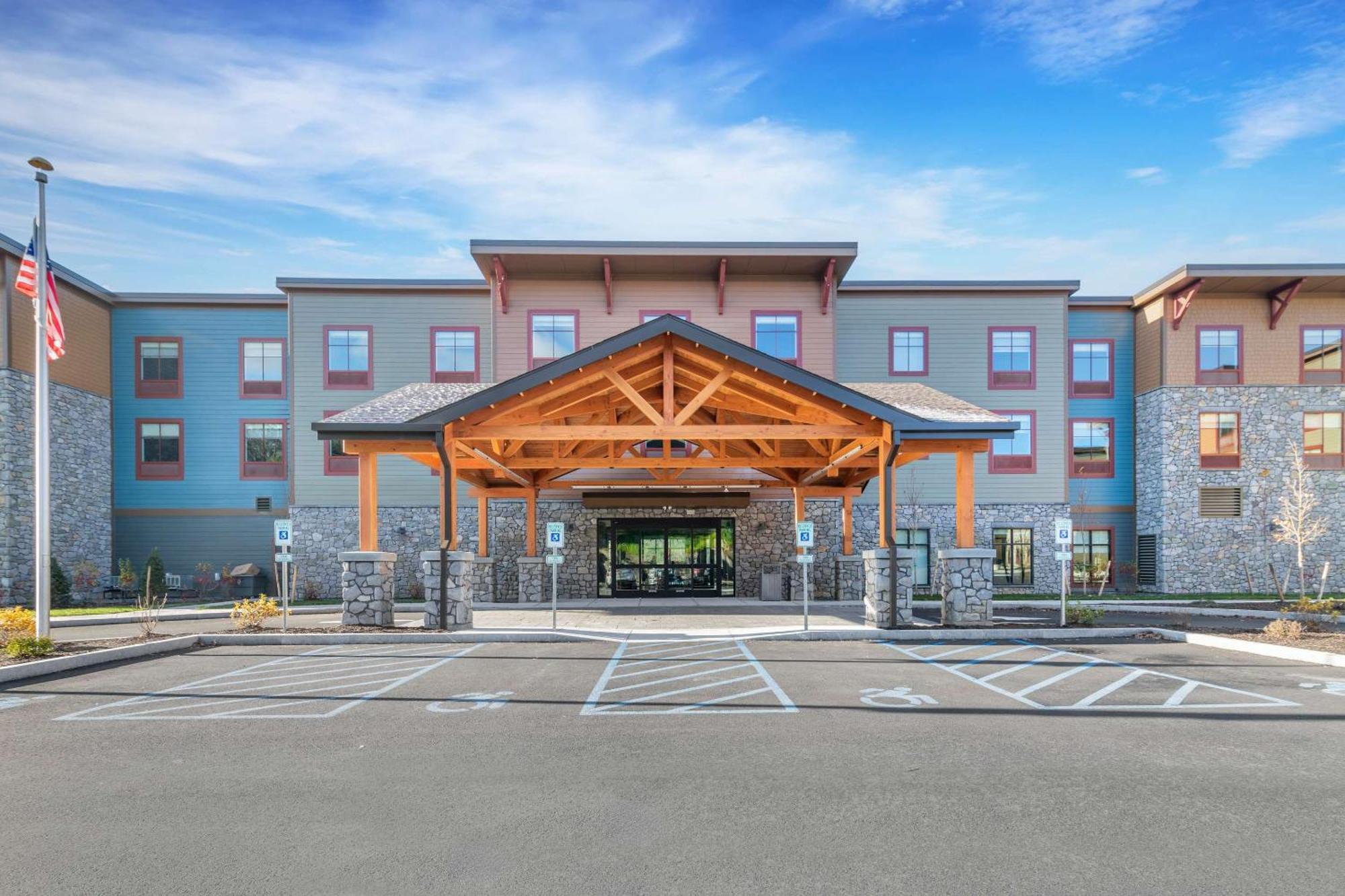 Cambria Hotel Lake Placid - Lakeside Resort ภายนอก รูปภาพ