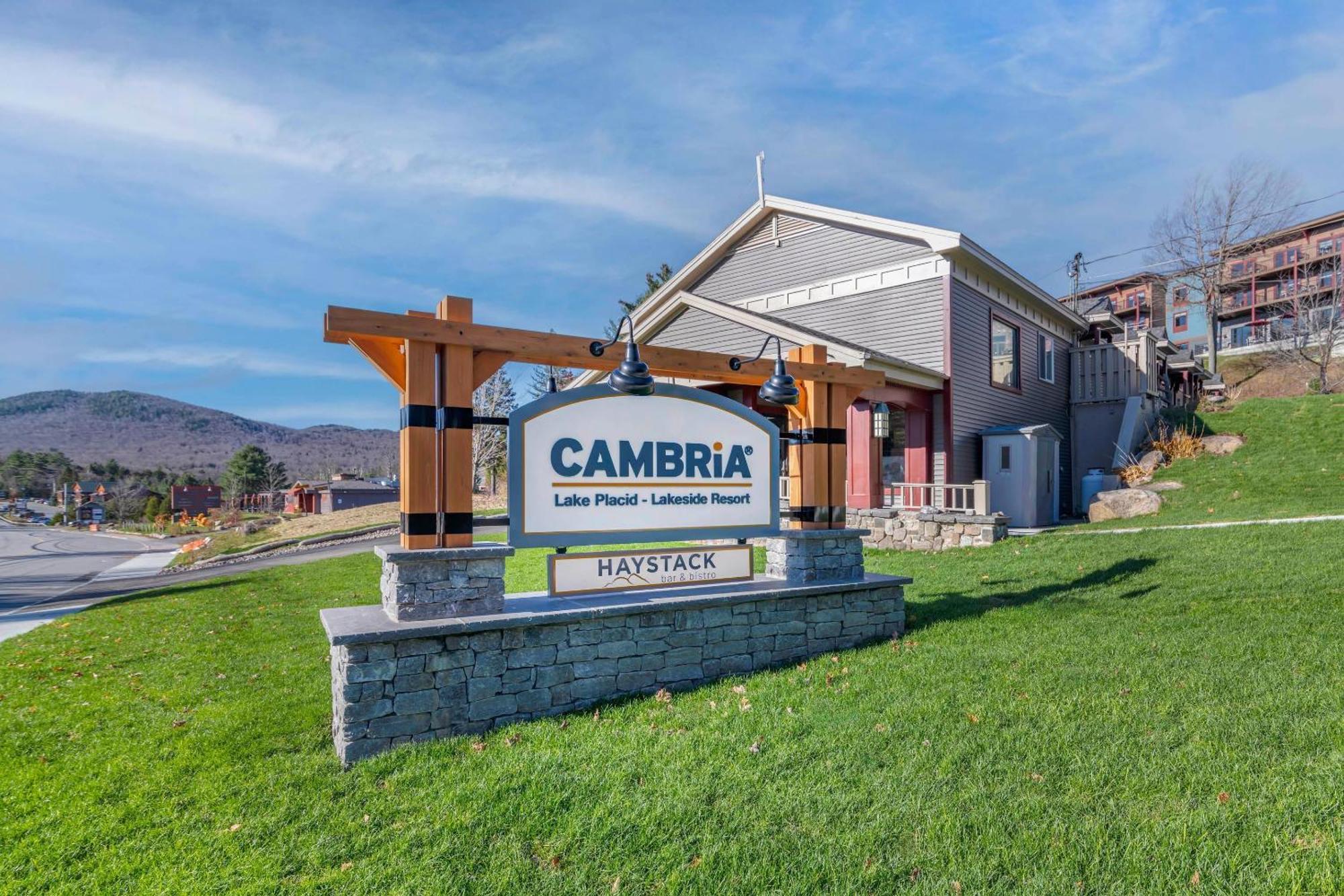 Cambria Hotel Lake Placid - Lakeside Resort ภายนอก รูปภาพ